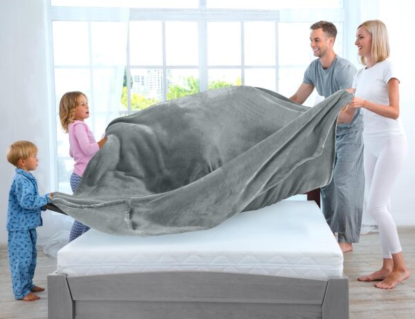 Fleece Blanket 150x200cm High Quality 750gram - Image 7